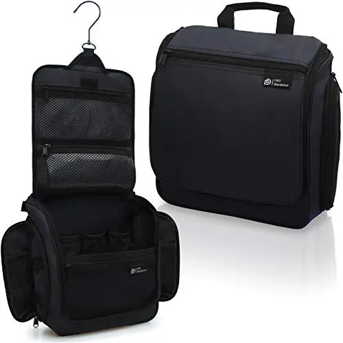 DD D&D Wanderlust toiletry bag showing YKK zippers and internal organization