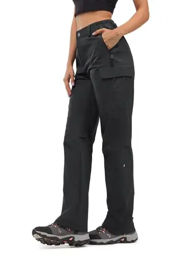 Moosehill women's cargo pants with ventilation panels and straight leg